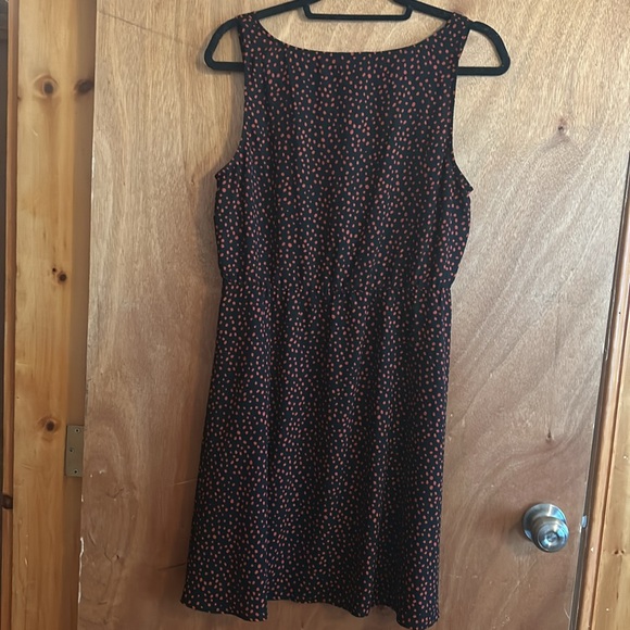 Black and red polka dot A line skater dress - Picture 4 of 5